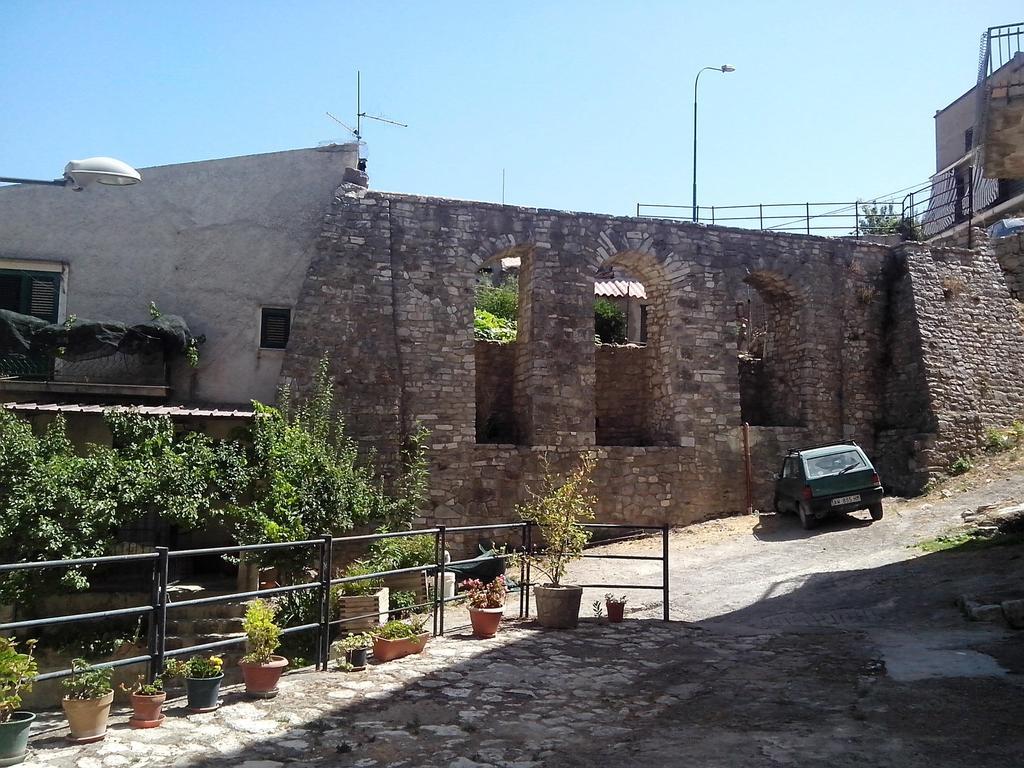 Palazzo Adriano 阿菲塔卡梅拉卡提尔拉旅馆酒店 外观 照片